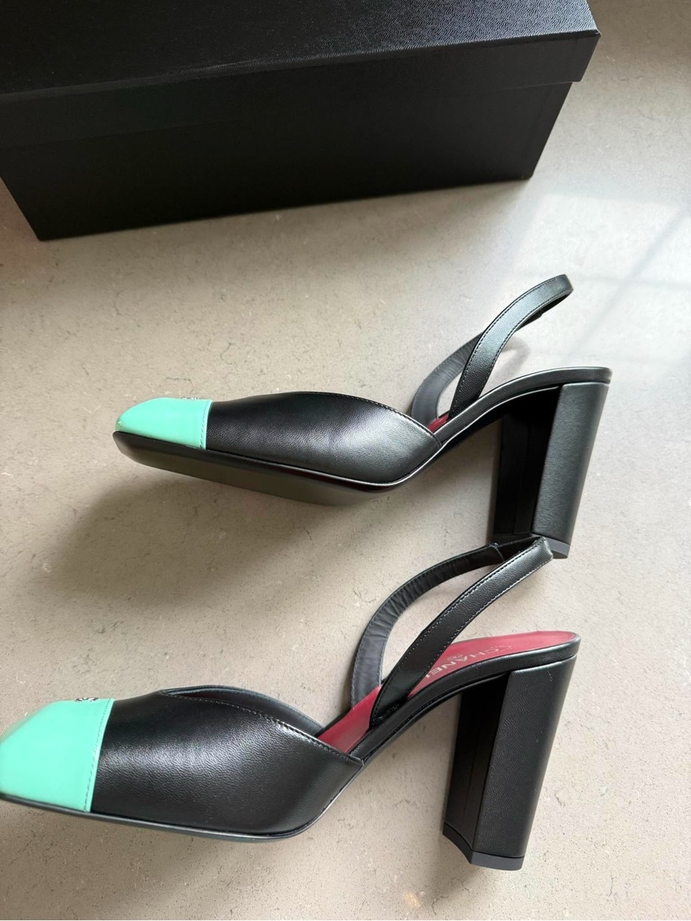 Chanel 26S Blazy Black Green Minty Square Cap Toe Slingback Heels Pumps 39.5 - Picture 10 of 14